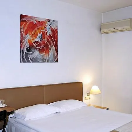Kardes Hotel