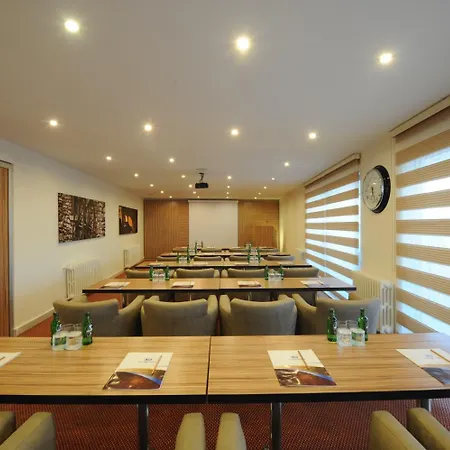 فندق كارديس 3*