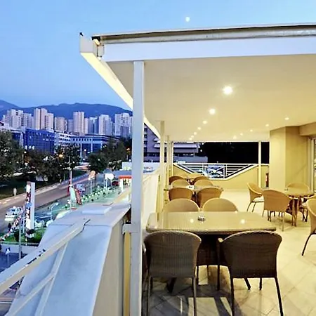 Hotel Kardes 3*