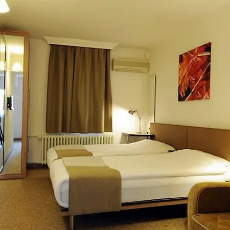 Kardes Hotel 3*