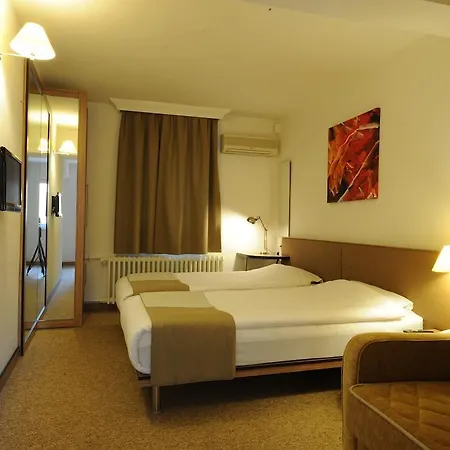 Hotel Kardes 3*